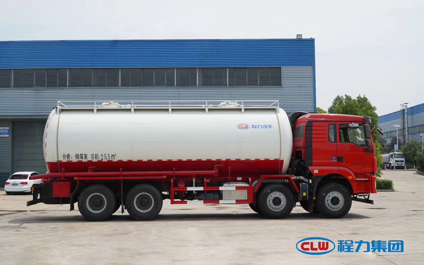 cl5310gfl6bwg型低密度粉粒物料运输车